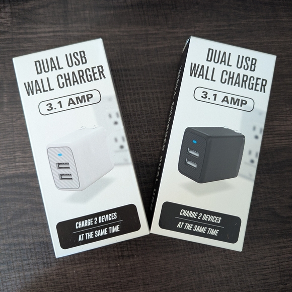 Dual USB Wall Charger 3.1 AMP - Choose Black Or White - Picture 1 of 3